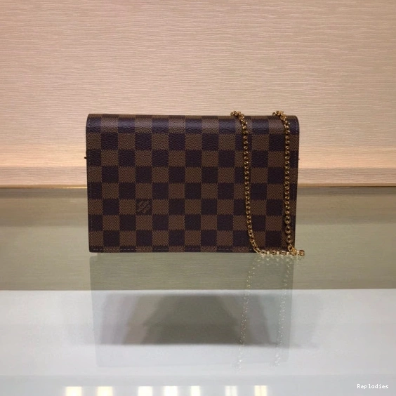 Fake Louis Bags VUITTON LOUIS CHAIN CROISETTE WALLET 0723